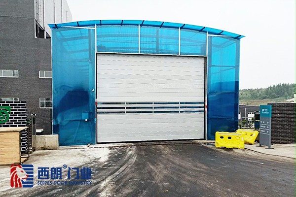 抗风防爆硬质快速门