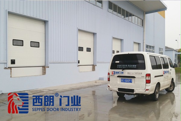 上海工业提升门