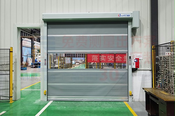 货物流通车间快速卷帘门