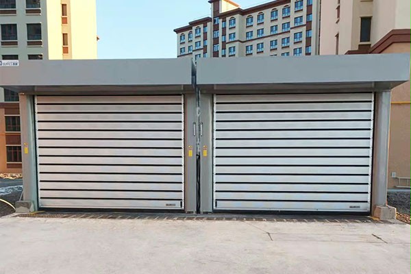 小区车辆进出车库涡轮硬质快速门