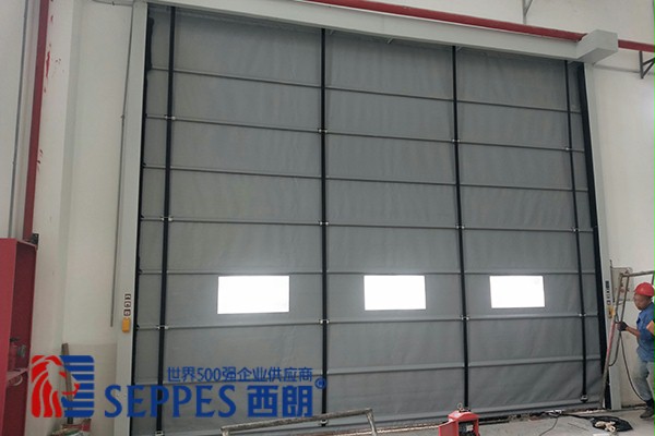 餐厨垃圾处理中心快速堆积门