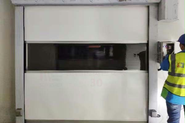 咖啡研发中心缓冲室快速门1 咖啡研发中心缓冲室快速门