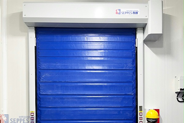 上海西朗保温门